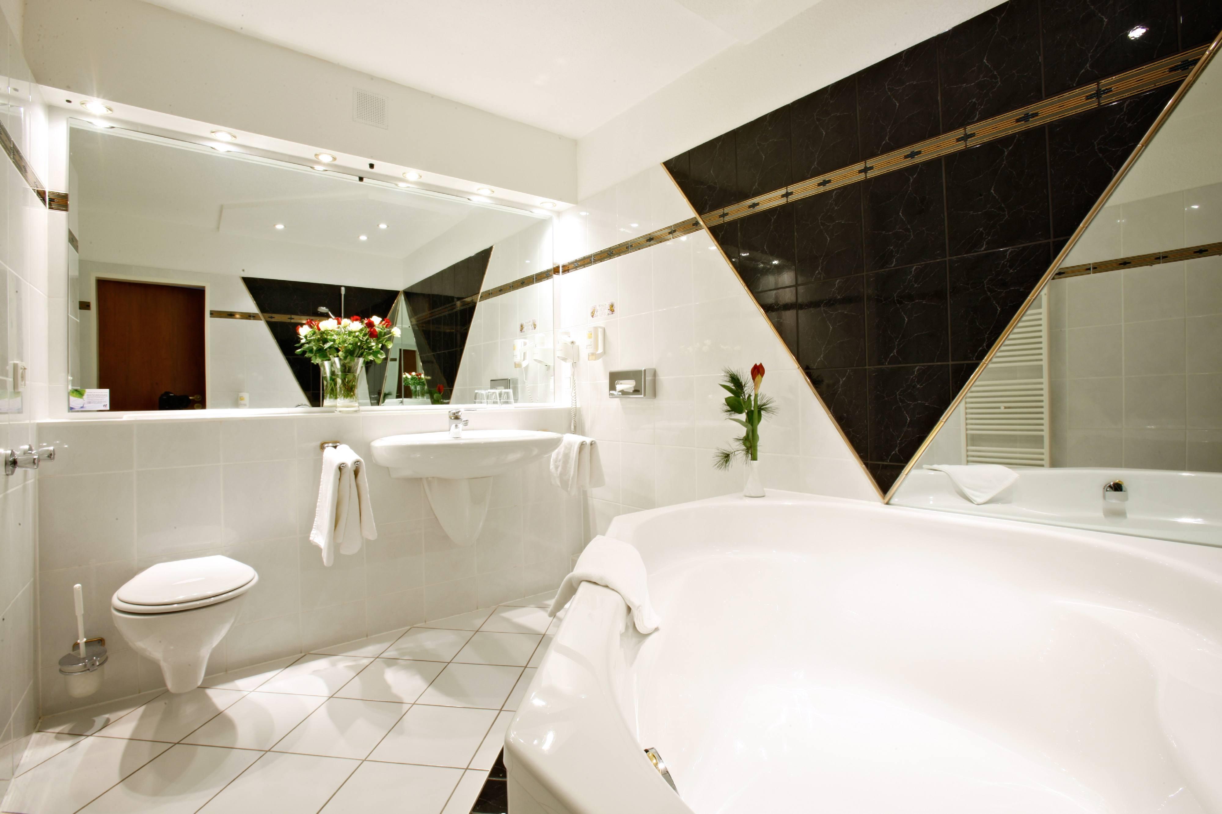 Hotel Ploener See By Tulip Inn Esterno foto